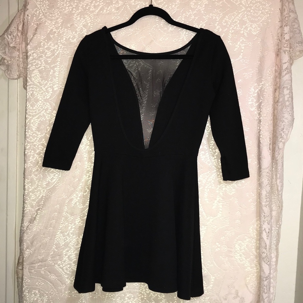 🖤American Apparel Plunge-Skater Dress🖤